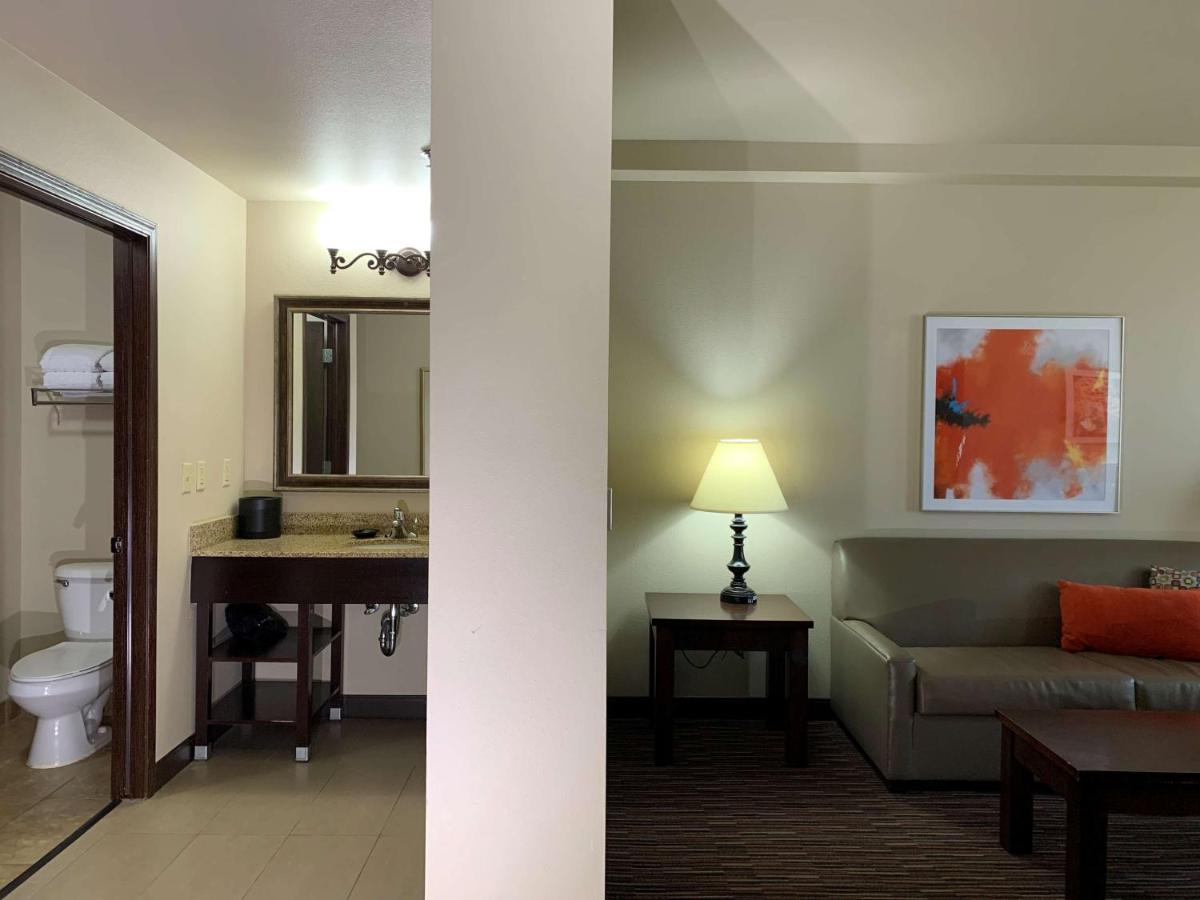 Radisson Hotel River Falls